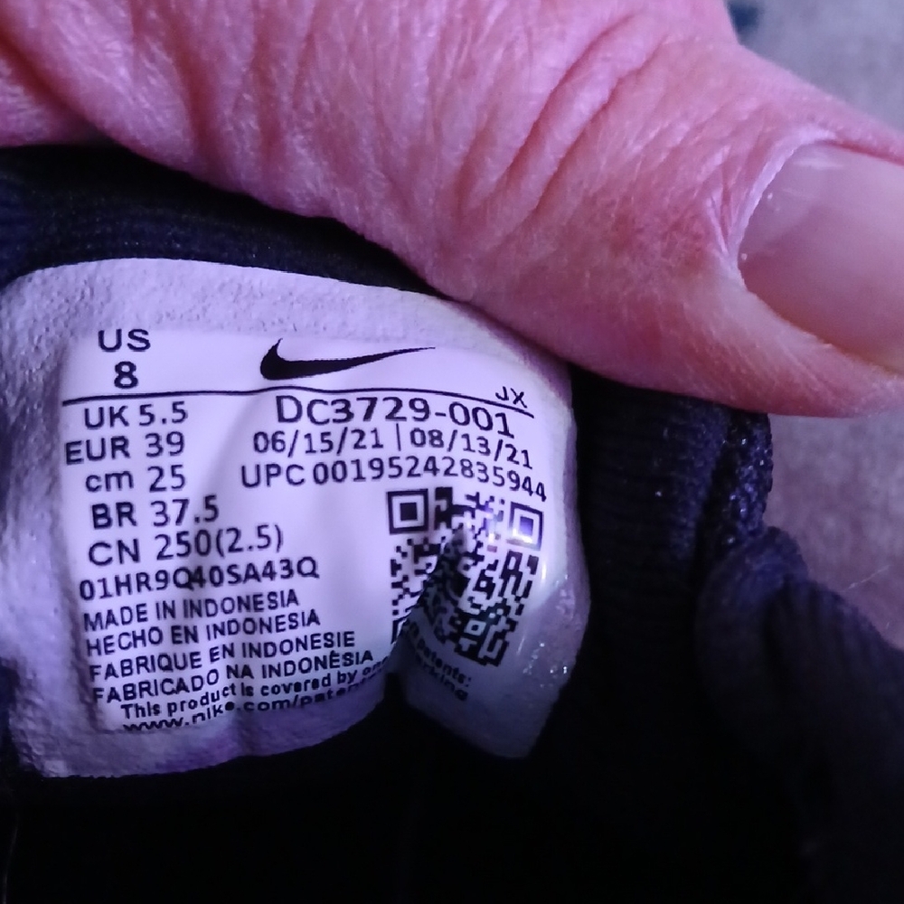 Nike Charcoal Running Sneakers - Picture 2 of 3